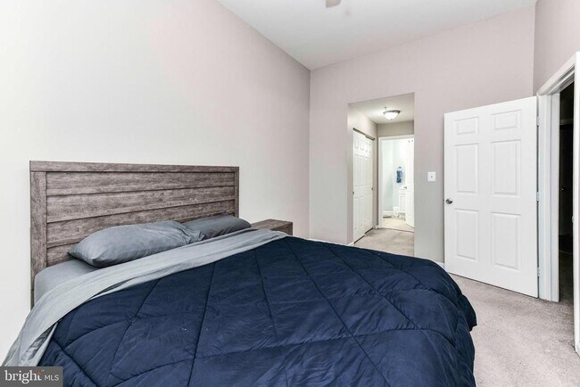 Building Photo - 11400 Windleaf Ct