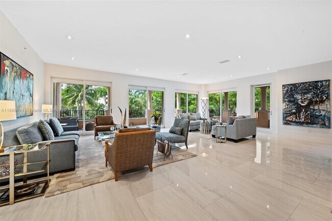Building Photo - 13633 Deering Bay Dr