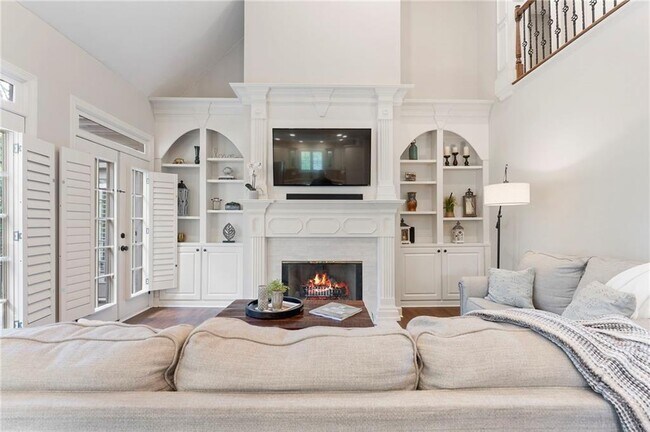 Building Photo - 6005 Oakbury Ln