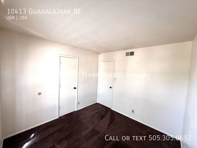 Building Photo - 10413 Guadalajara Ave NE