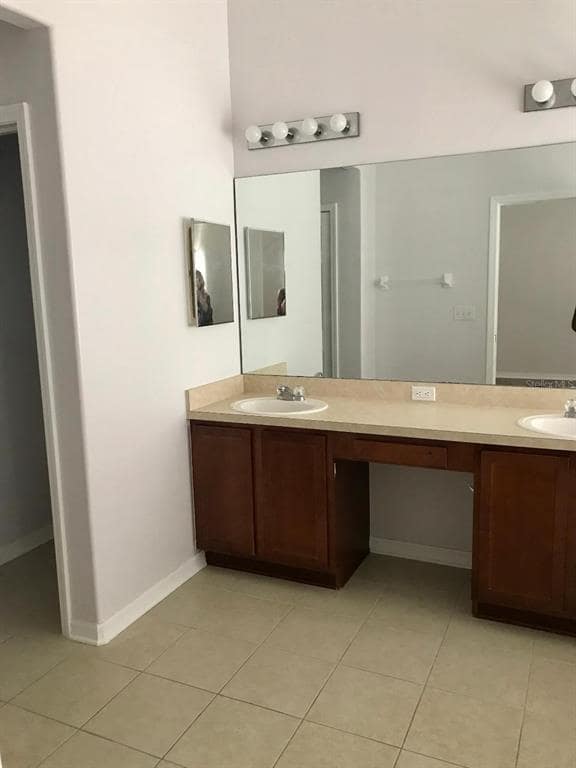 Building Photo - 7019 Belt Link Loop