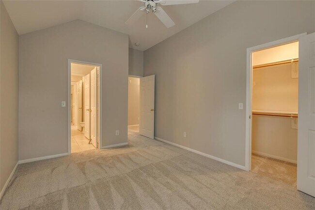 Building Photo - 131 Little Mill Pl