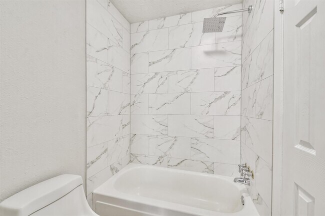 Building Photo - 23203 Pennsgrove Rd