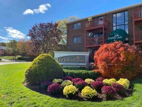 Building Photo - 99 Powers St