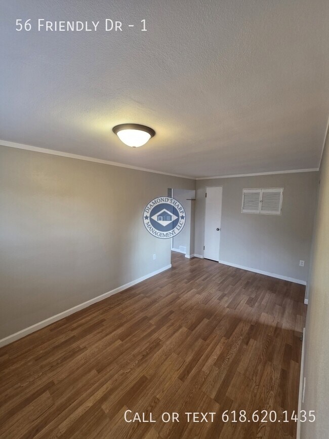 Building Photo - 56 Friendly Dr