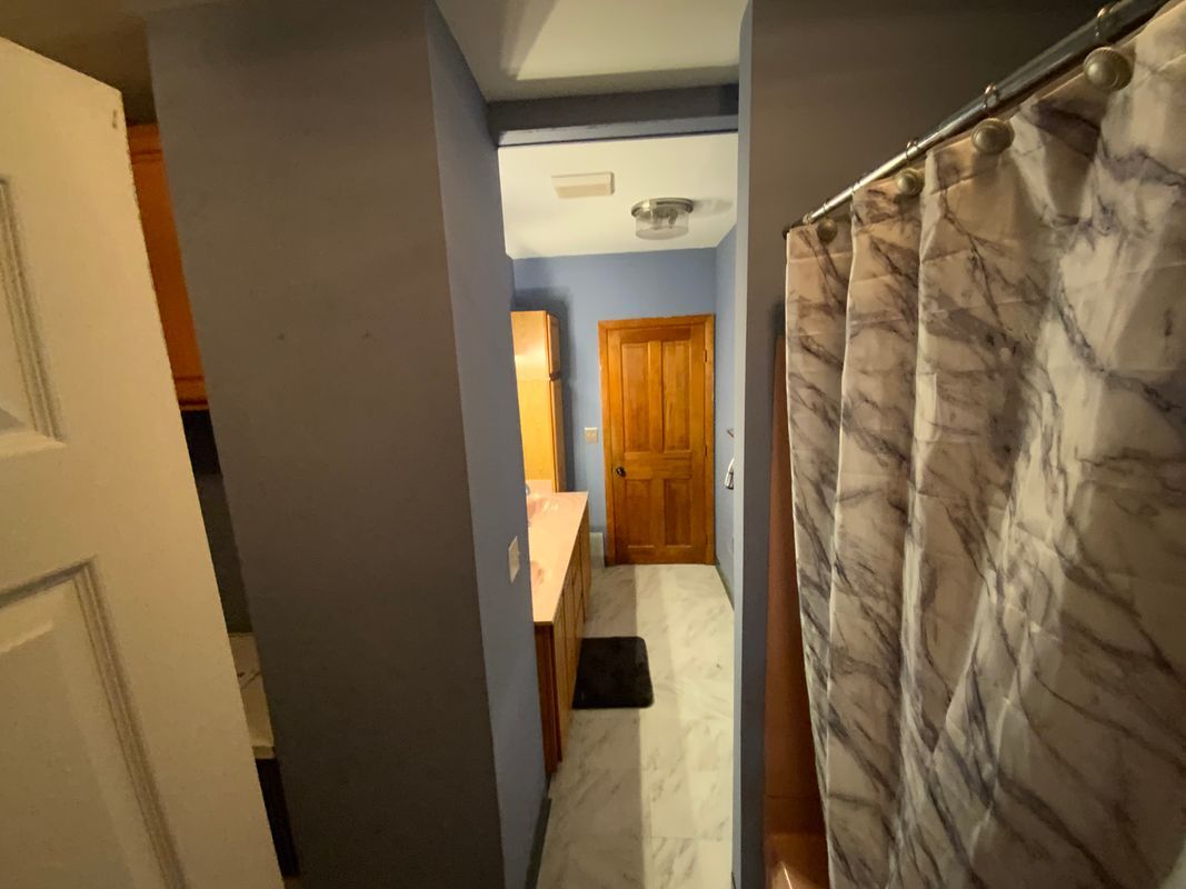 Building Photo - 50 Sunnyside Ave