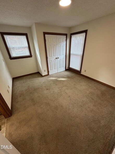 Building Photo - 3530 Ivy Commons Dr