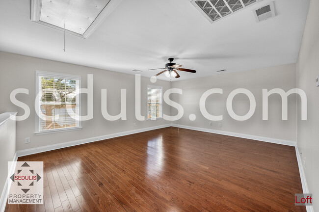 Building Photo - 115 Waccamaw Cir