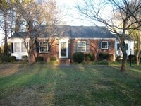 Building Photo - 3 Bedroom