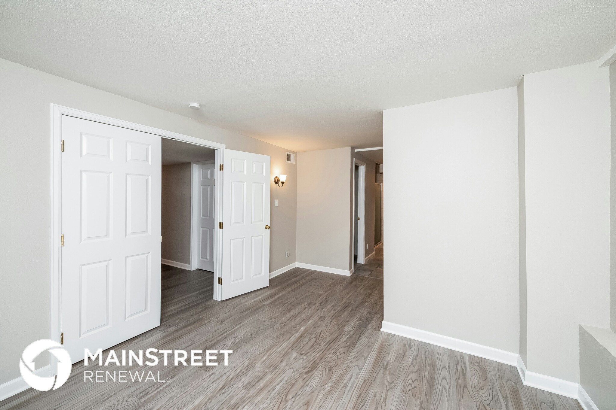 Building Photo - 6185 E 121st Dr