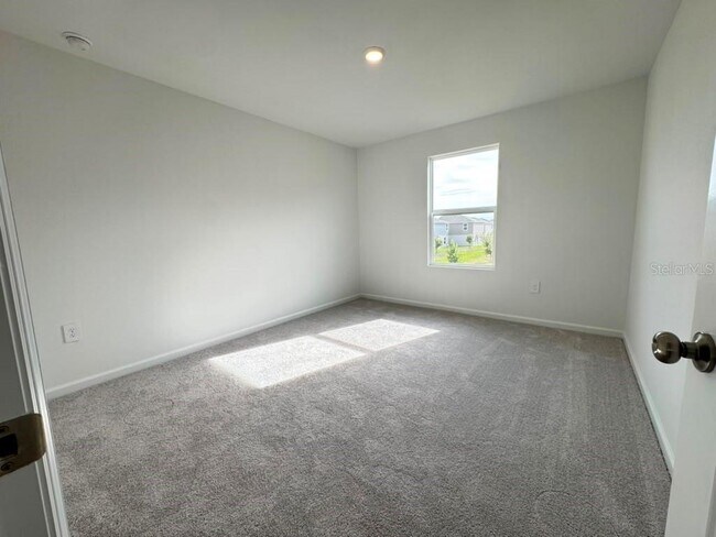 Building Photo - 6216 Botticella Blvd