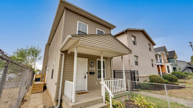 Building Photo - 1279 Indianola Ave
