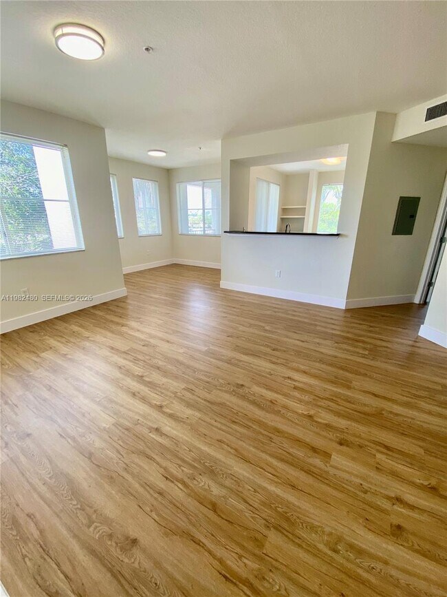 Building Photo - 11032 Legacy Dr