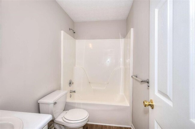 Building Photo - 4160 Janel Ln
