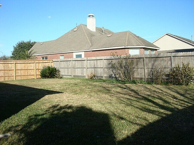 Building Photo - 23706 Cansfield Way