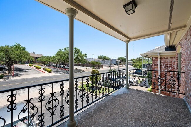 Building Photo - 7920 Rockwood Ln