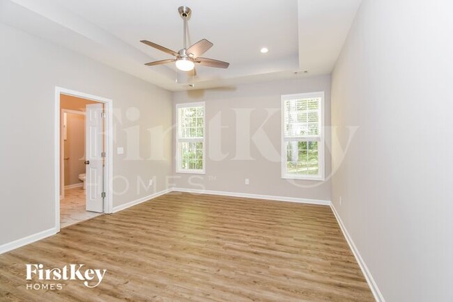 Building Photo - 740 Somersby Dr