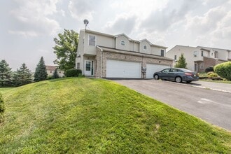 Building Photo - Charming 3BR Northampton Home – Cozy Livin...