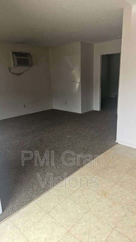 Building Photo - 1305 18th St