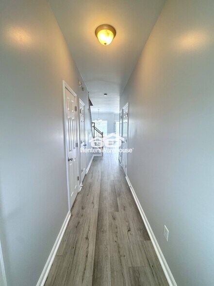 Building Photo - 7568 Rutgers Cir