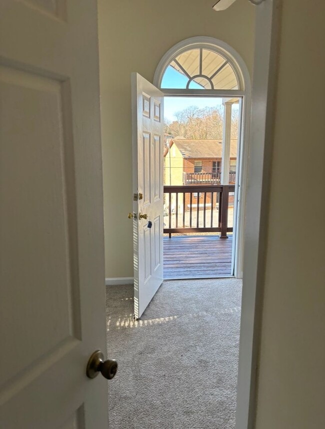 Building Photo - NOW LEASING — Bungalow Tiny Home In Winston-Salem!