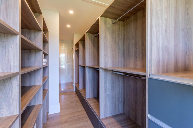 Building Photo - 14432 Rolling Rock Pl