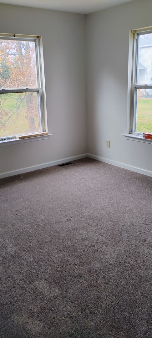 Building Photo - Collegeville 3 Bed / 1.5 Bath Twin Home