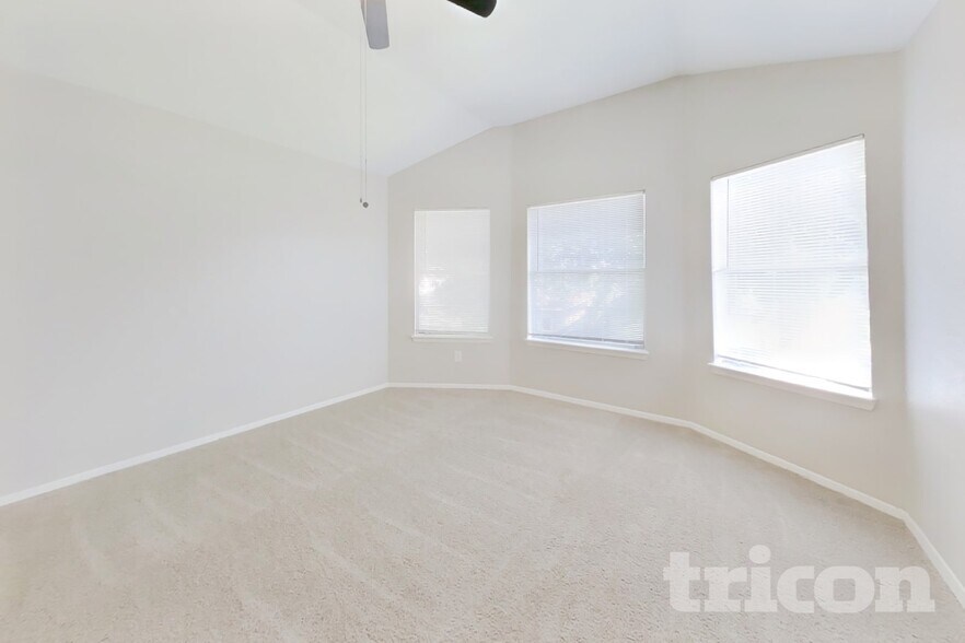 Building Photo - 13311 Danshire Dr
