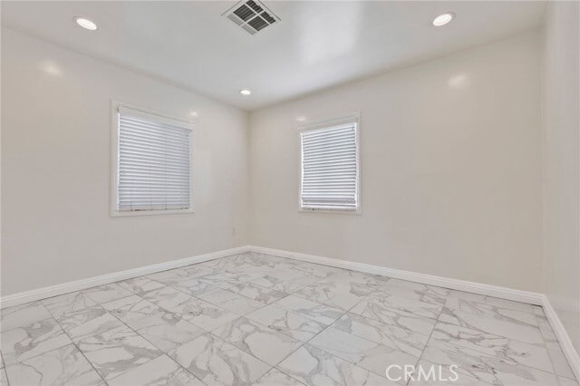 Building Photo - 2028 E Cienega Ave