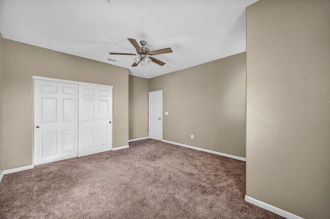 Building Photo - Sun-Filled, Spacious Living with a Three-Car Garage