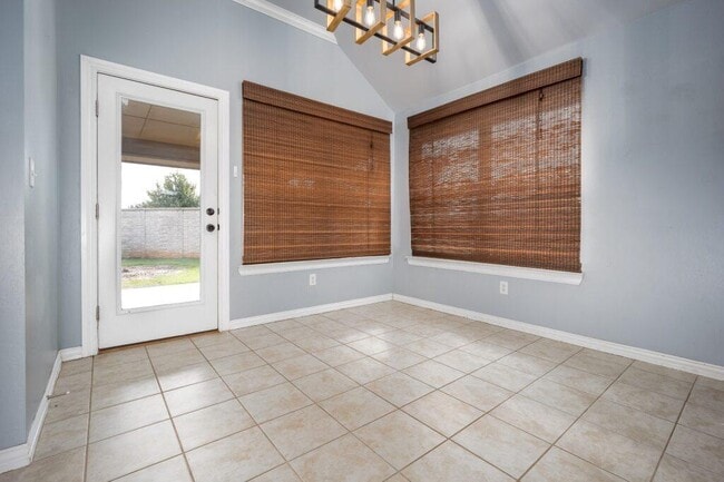 Building Photo - 13516 Gramercy Park Pl