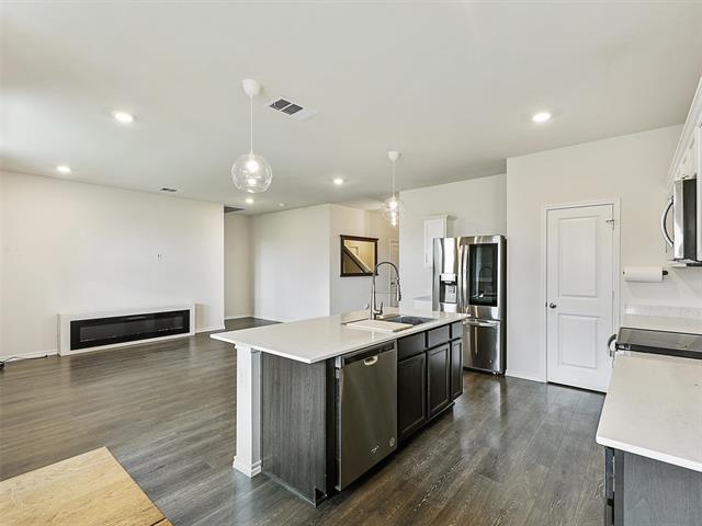 Building Photo - 11340 Pecan Crk Dr