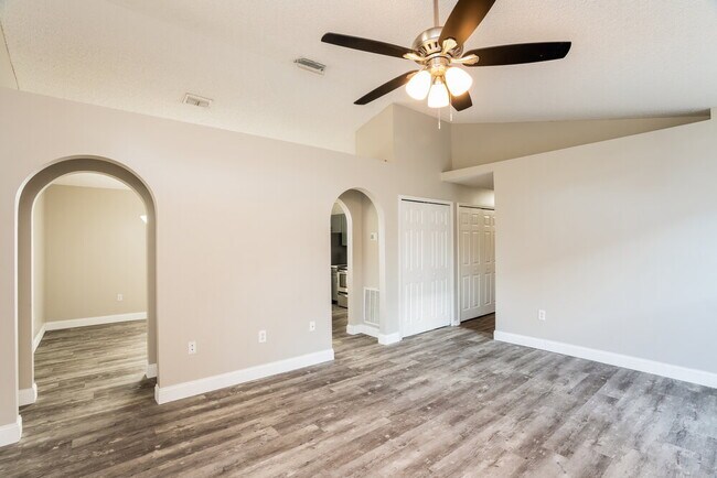 Building Photo - 6503 Tabogi Trail