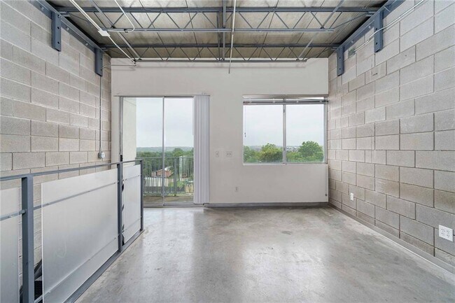 Building Photo - 4801 S Congress Ave