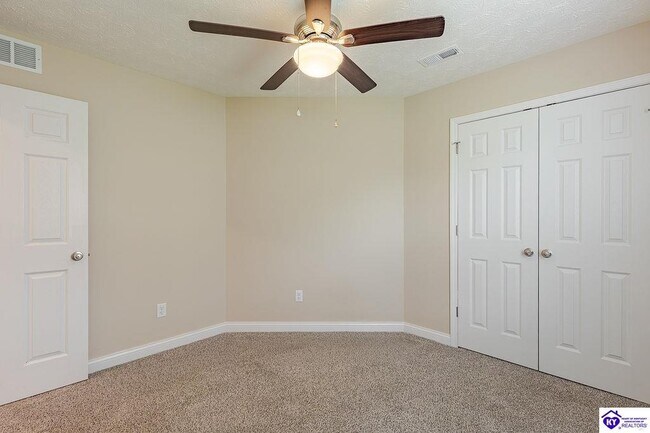Building Photo - 307 Breckinridge Cir
