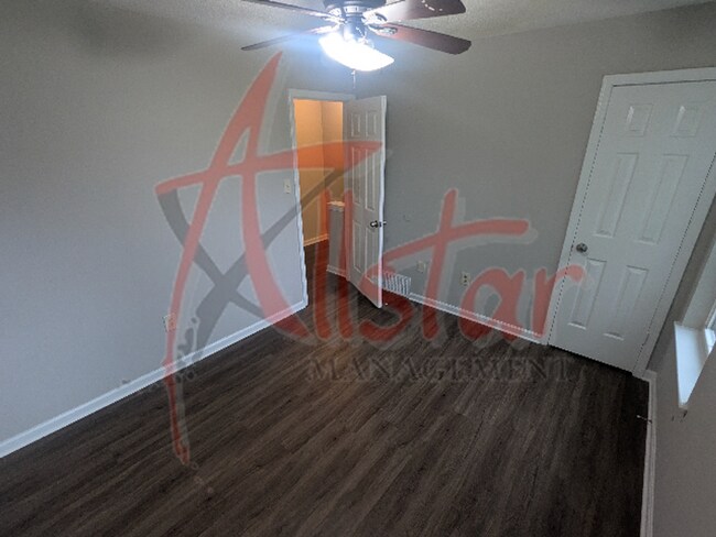 Building Photo - 8061 Martha Ann Ln