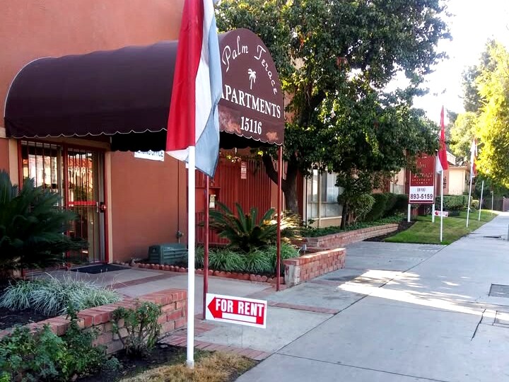 Building Photo - 15116 Parthenia St