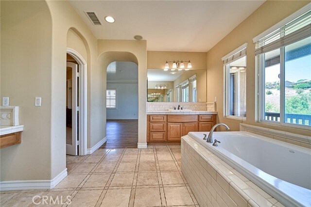 Building Photo - 7870 Sanctuary Dr