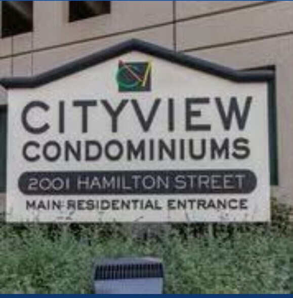 Building Photo - 2001 Hamilton St