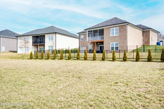 Building Photo - 109 Elegance Wy