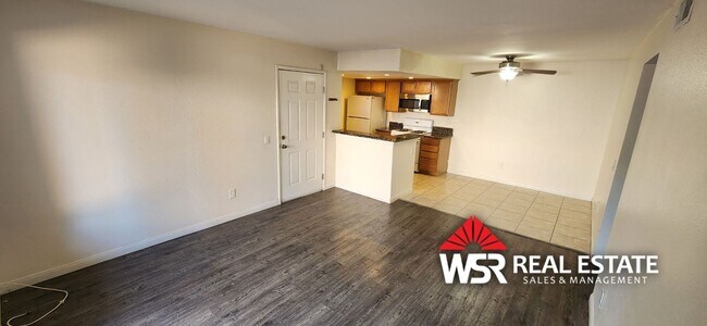 Building Photo - 2-Bedroom 2-Bathroom Condo in Gated Palmilla Community - Excellent Riverside Location