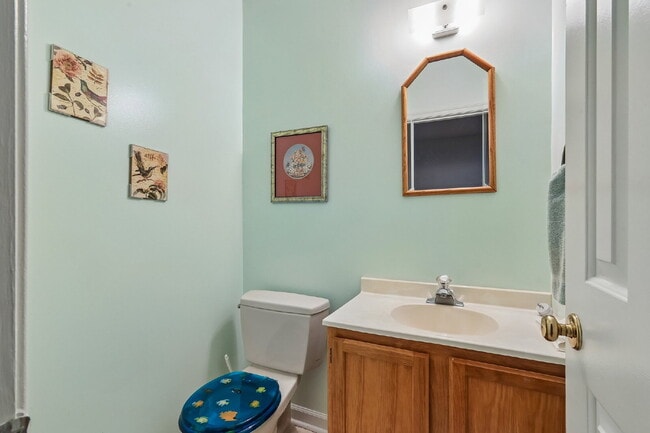Building Photo - 11598 Overleigh Dr