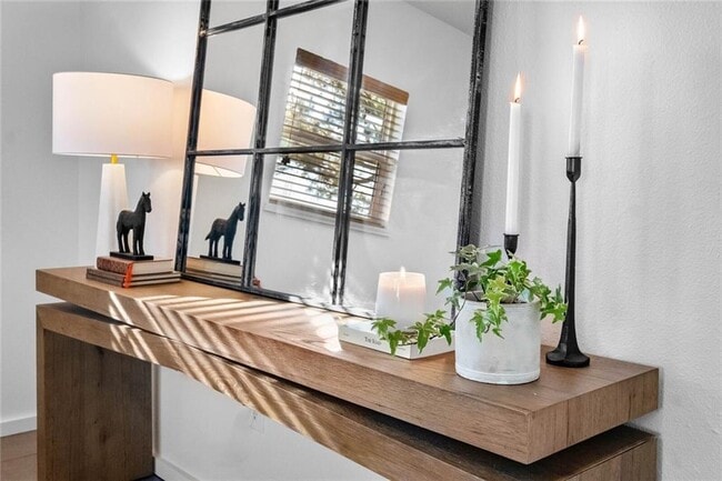 Building Photo - 15564 Prairie View Rd