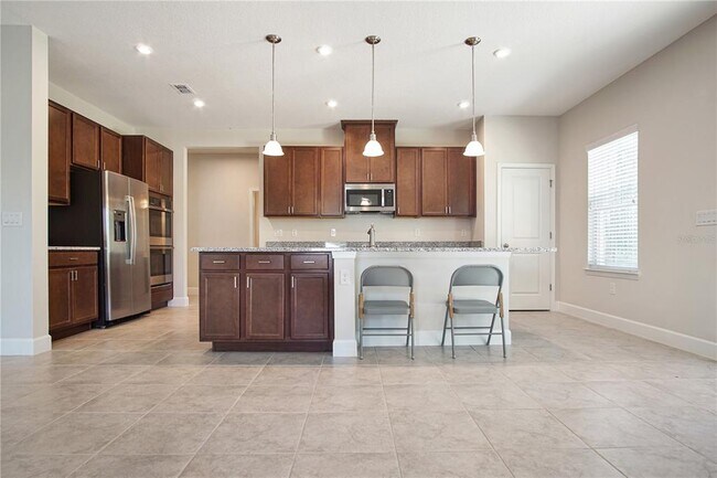 Building Photo - 1419 Eucalyptus Wy