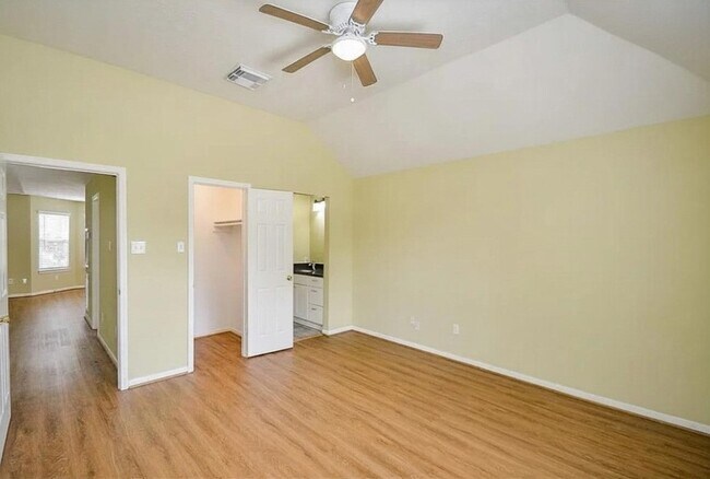 Building Photo - 318 N Cypress Estates Cir