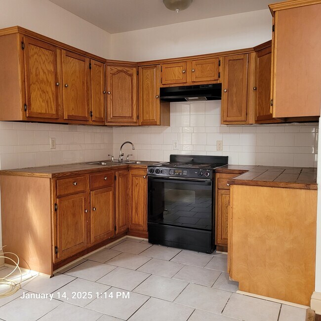 Building Photo - 1911 Ricouard Rd