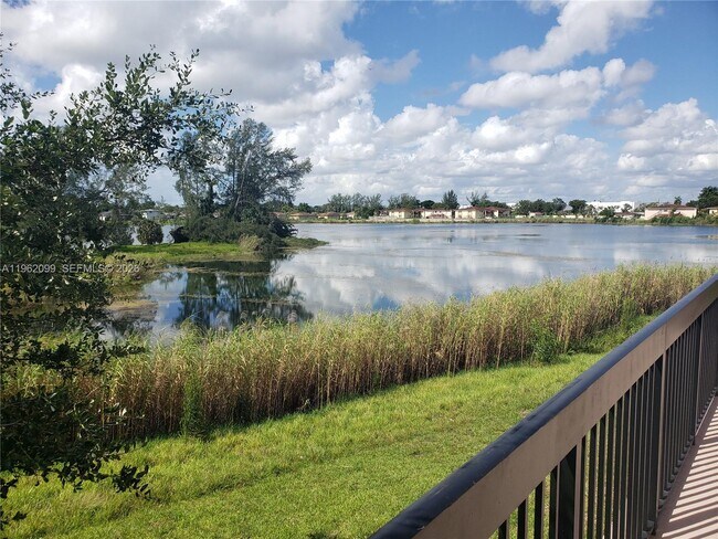 Building Photo - 1930 NW 119th St