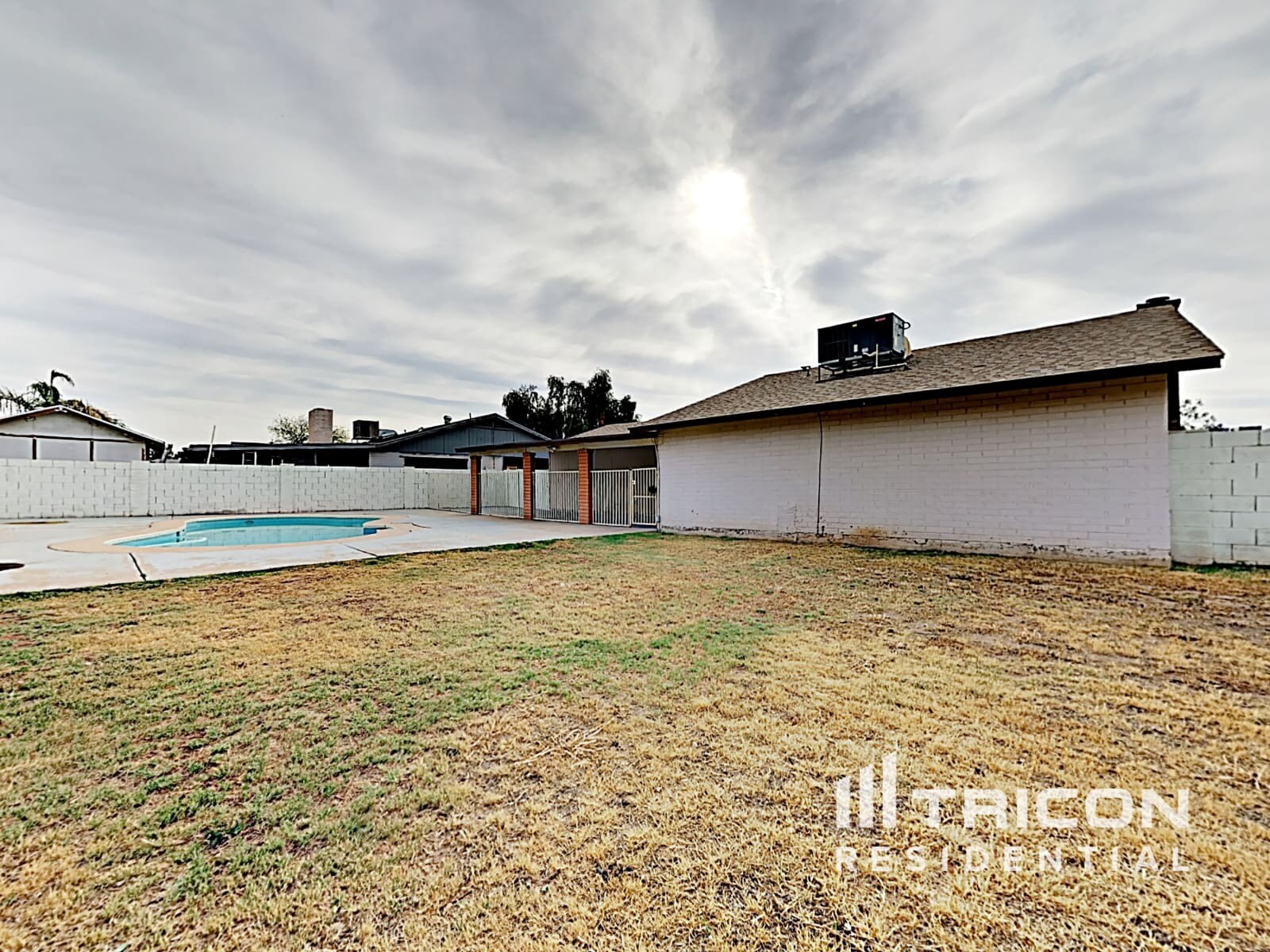Building Photo - 3032 N 79th Ln
