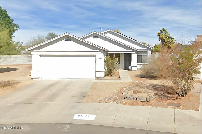 Building Photo - 21611 N 37th Dr