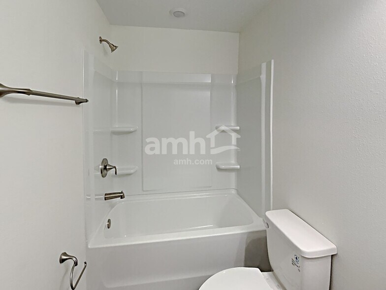Building Photo - 3537 S Bartlett Way
